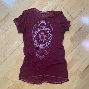 L.O.L. Vintage Moon T-Shirt | Soft Maroon Top